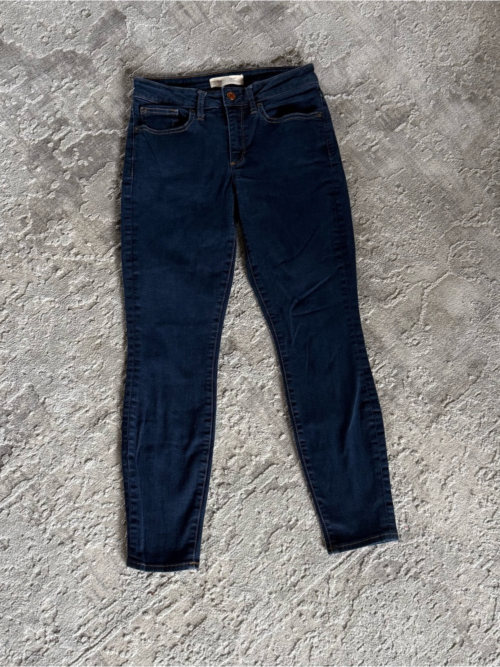 Gap Dark Blue Women's curvy true Skinny Jeans size 28